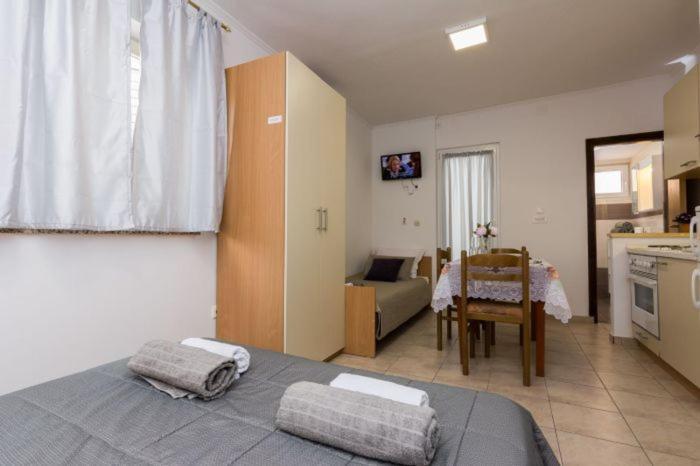 Apartment Vegas Novalja Exteriér fotografie